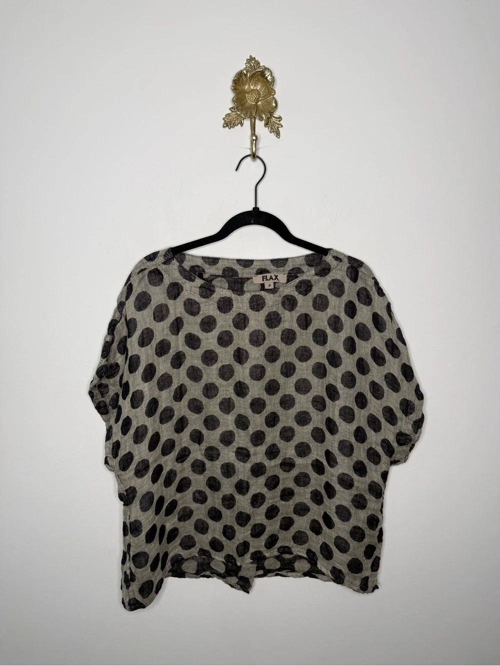 Flax Polka Dot Back Slit Tee P